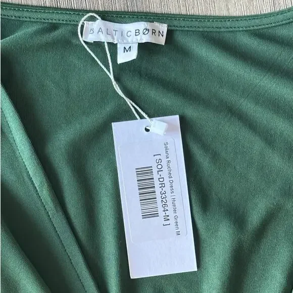 Baltic Born Solana ruched hunter green wrap 3/4 sleeve dress size Medium NWT - Picture 5 of 10
